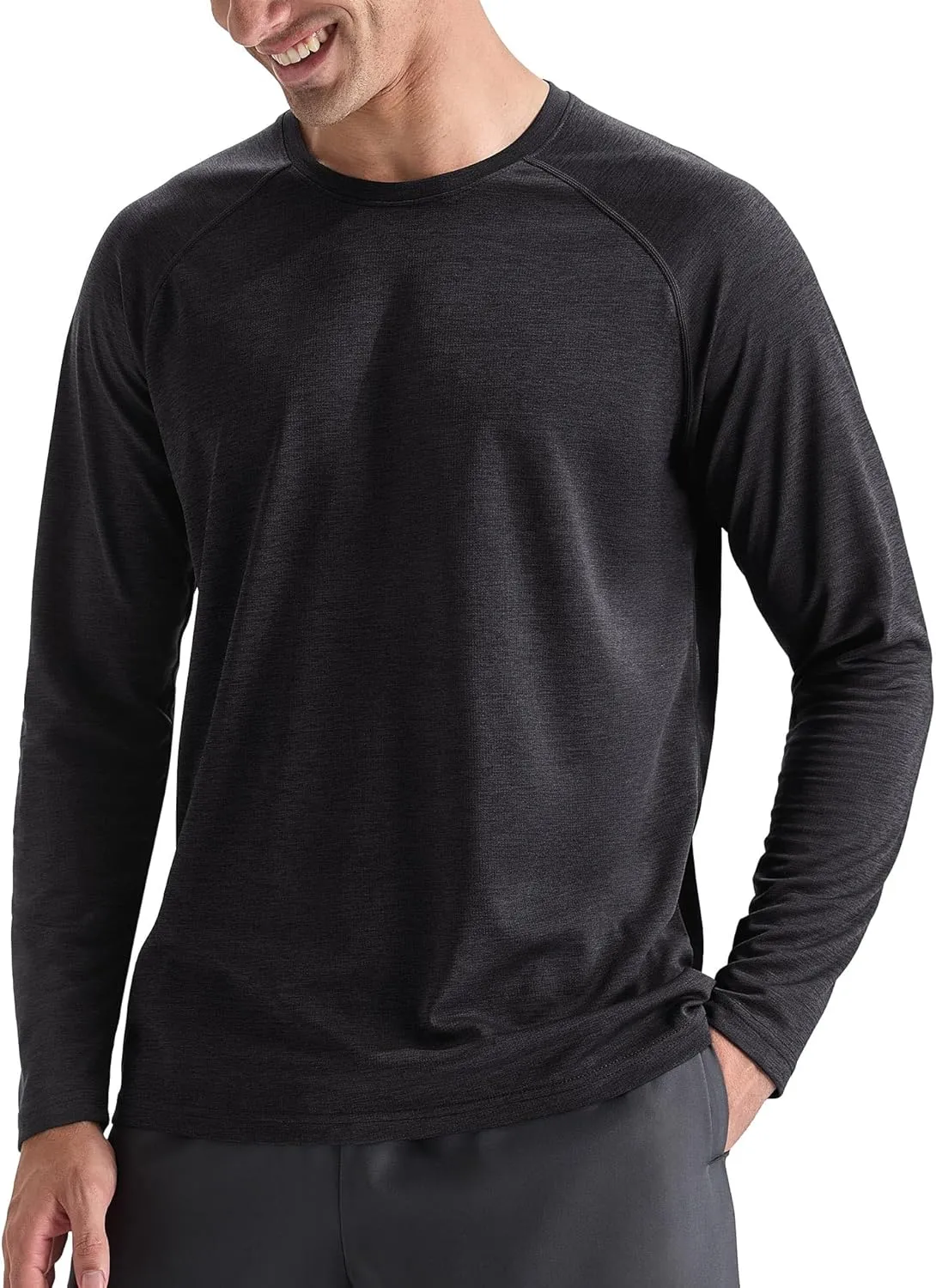 Men's Active Casual Long Sleeve Shirts Lightweight Dry Fit Workout Running Athletic Comfortable T-Shirts
