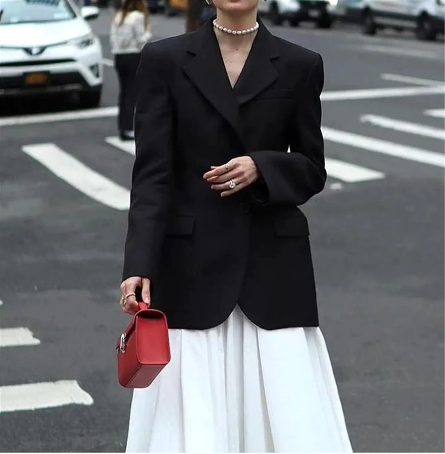 Women's Waist-Hugging Notched Lapel Single-Breasted Suit Jacket Shoulder Pads Office Street Chic Blazer
